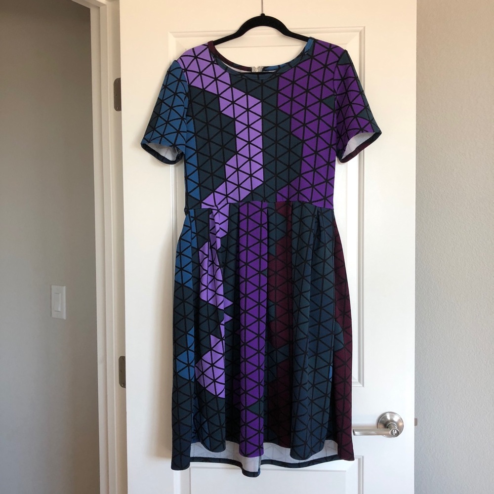 LuLaRoe Amelia Dress w/Pockets